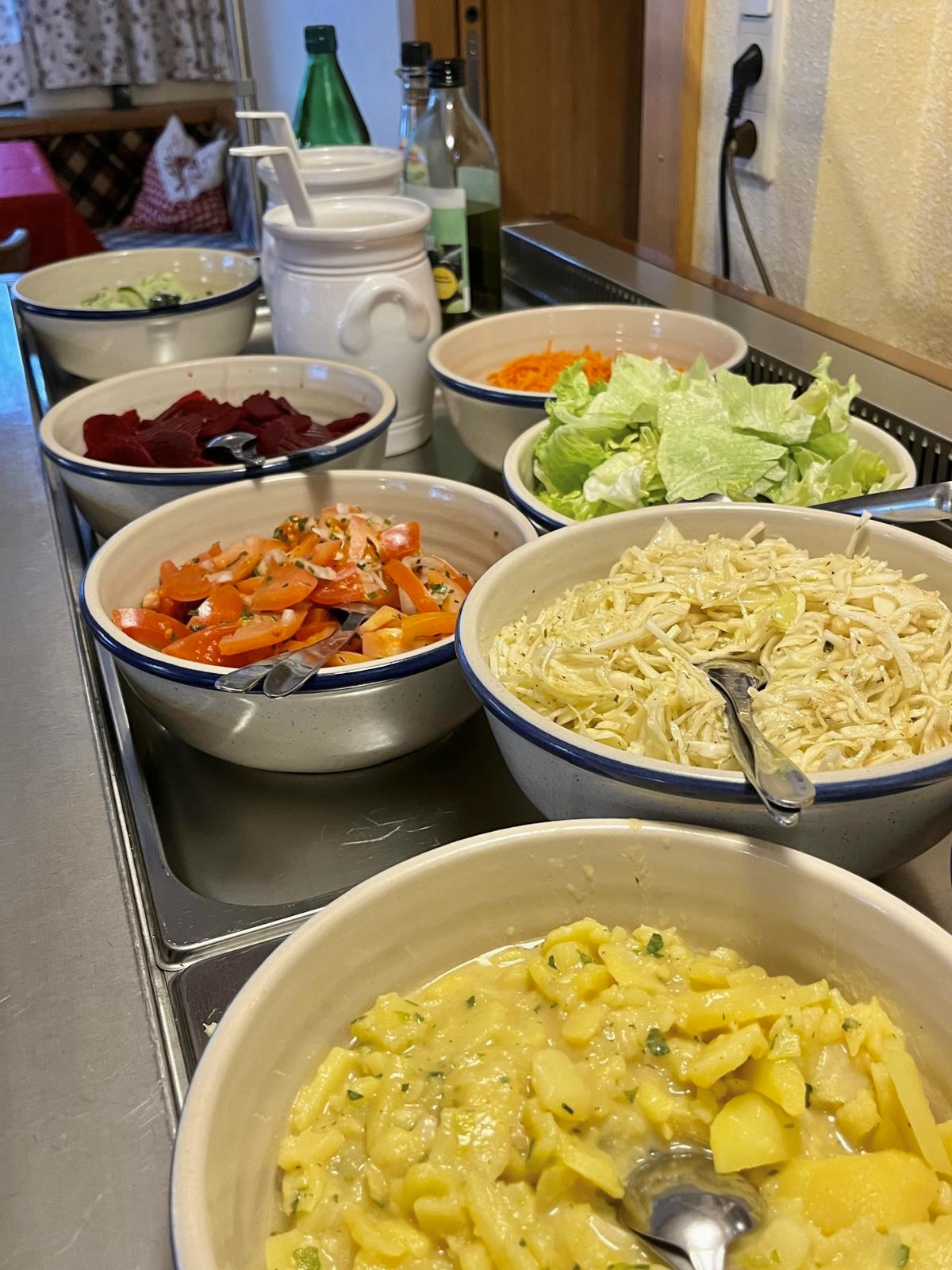 Salatvariation des Buffets