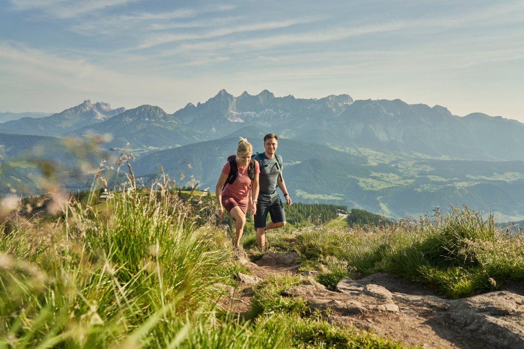 Wanderer in der Schladming-Dachstein Region